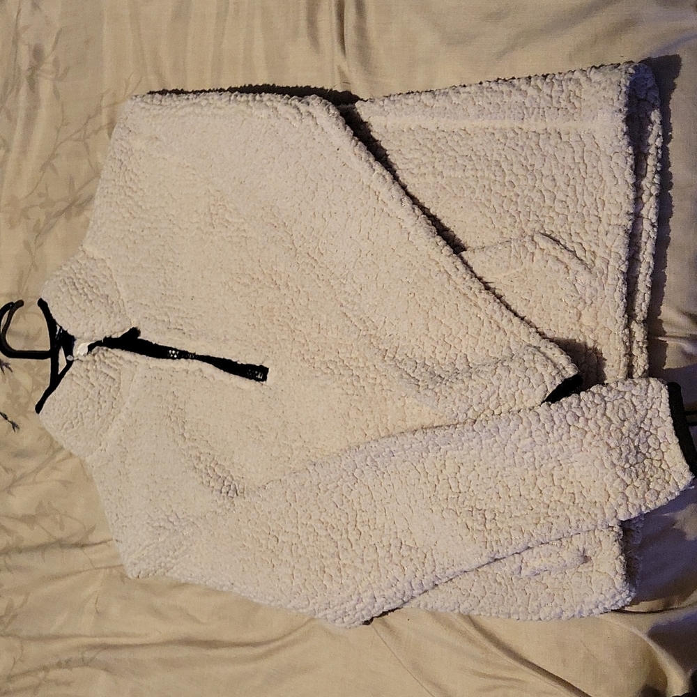 Light sweatshirt